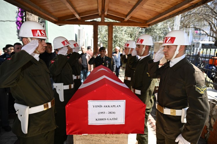 SALİHLİ'DE KIBRIS GAZİSİ SON YOLCULUĞUNA UĞURLANDI